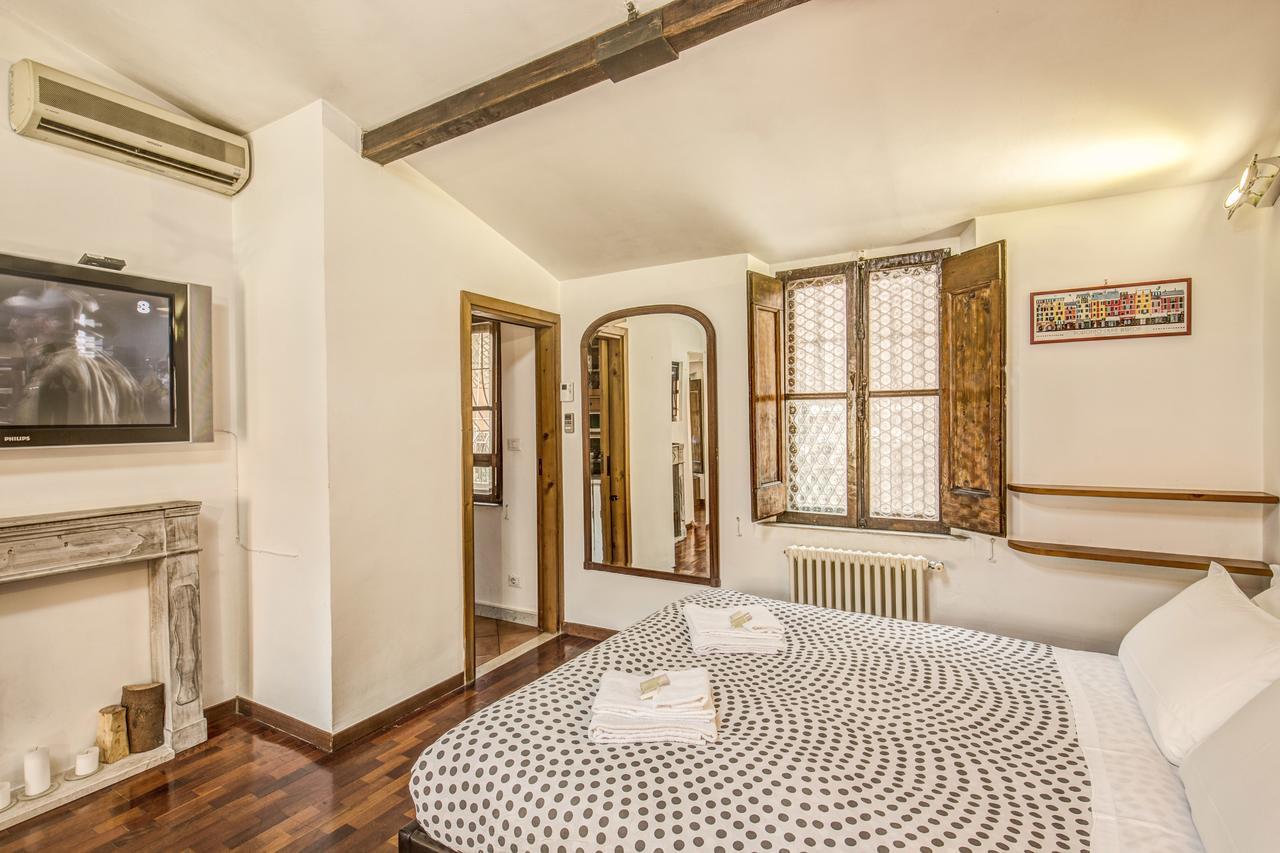 Homehouse Garofano - Rione Monti - Colosseum Rome Buitenkant foto