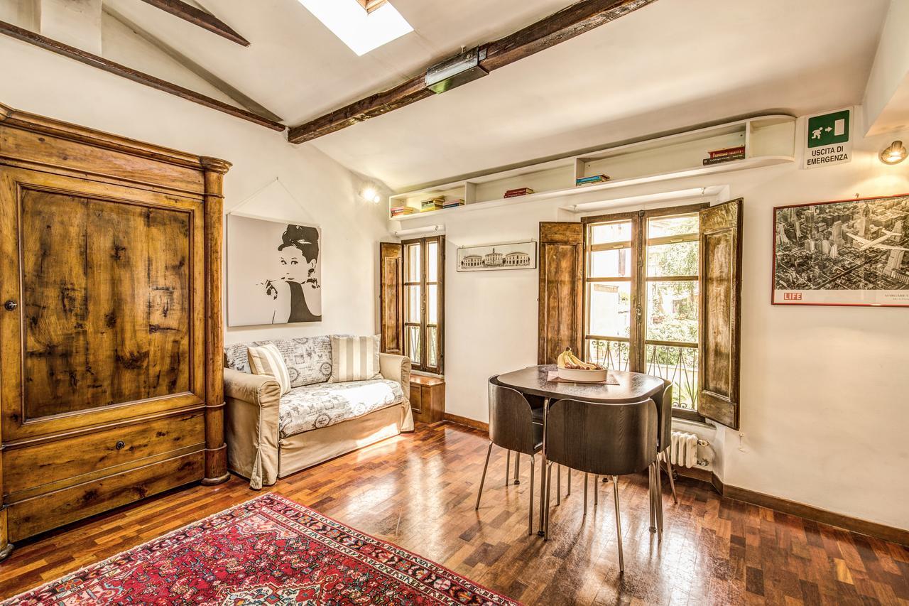 Homehouse Garofano - Rione Monti - Colosseum Rome Buitenkant foto
