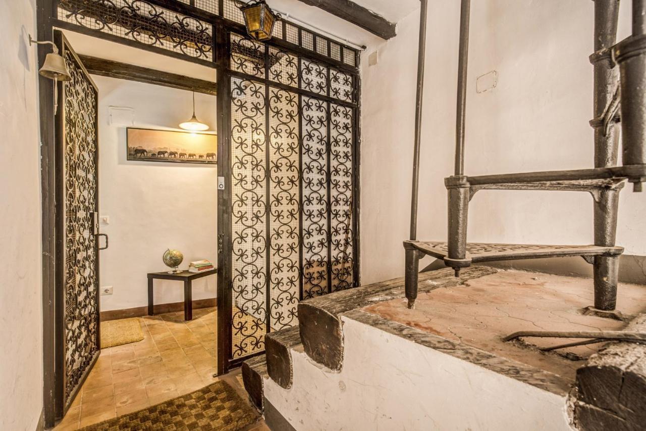 Homehouse Garofano - Rione Monti - Colosseum Rome Buitenkant foto